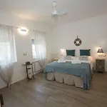 Laura E Christian -