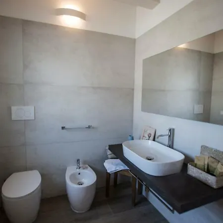 Laura E Christian - 4* Grado