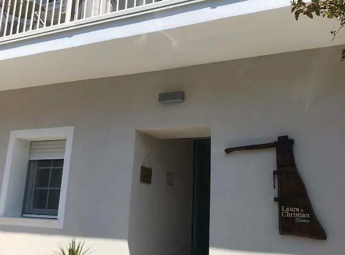 Laura E Christian - 4* Grado